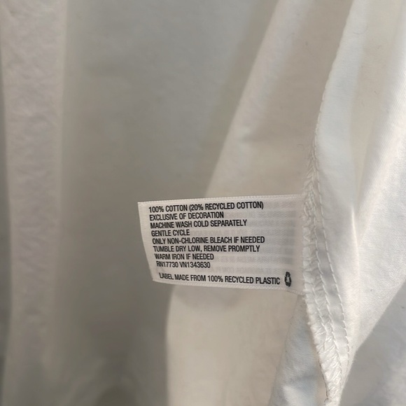 Future collective x Kahalana Barfield White button down shirt 1x - Picture 6 of 6